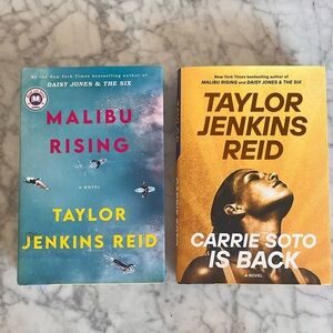 Taylor Jenkins Reid Hardcover Duo